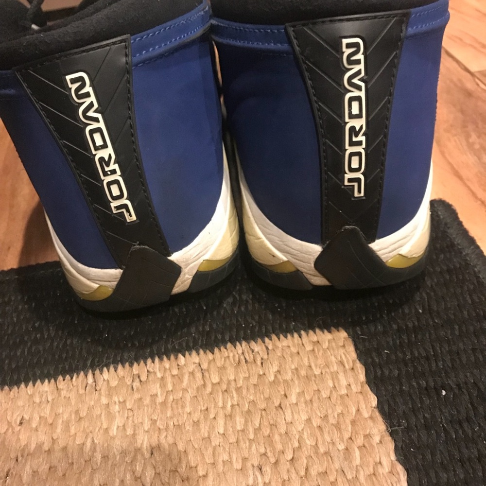 Laney 14’s. Sz 9.  7.6/10 cond. open for trades